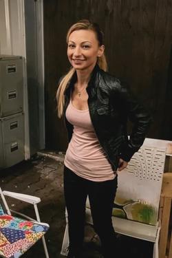 Flipped Chat AI – Чат с Jasmin Koch