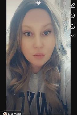 Flipped Chat AI – Чат с Pola