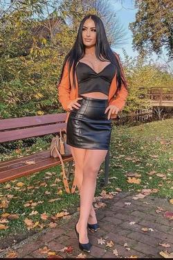 फ़्लिप्ड चैट AI – Tante Magda  के साथ चैट करें