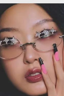 Flipped Chat AI – Csevegés °☆°~Yoonchae~°☆°
