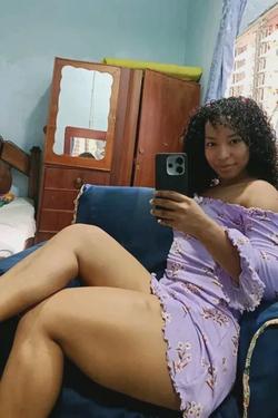Flipped Chat AI – Chat dengan Ximena 