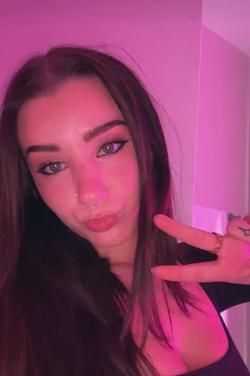 Flipped Chat AI – Chatta med Ashley 