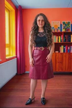 फ़्लिप्ड चैट AI – Briana  के साथ चैट करें
