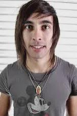 FlippedチャットAI – Vic Fuentes とチャット