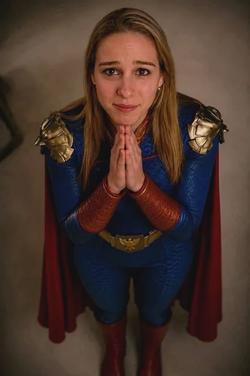 Flipped Chat AI – 與 Homelander Vicky Starr 聊天