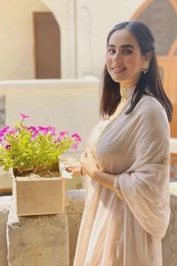 Omgedraaide chat AI – Chat met Sunanda Sharma