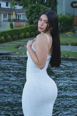 Flipped Chat AI – Чат с Aishah sofey 