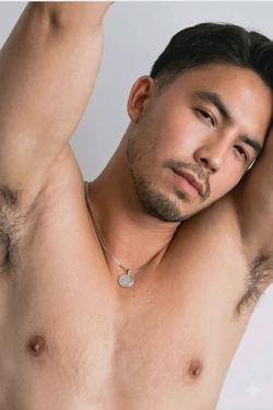 Odwrócony czat AI – rozmawiaj z Anthony "Tony" Labrusca