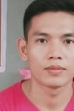Flipped Chat AI – Chat dengan Banyu Dewangga