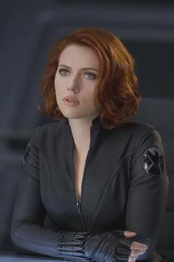 Odwrócony czat AI – rozmawiaj z Natasha Romanoff (Czarna Wdowa)