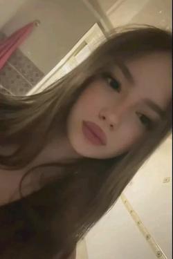 Flipped Chat AI – Чат с Куюми