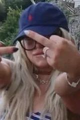 Αναστροφή συνομιλίας AI – Συζήτηση με Liv Morgan your substitute tea