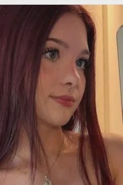 Flipped Chat AI – razgovarajte s Tvoja sestra stacy