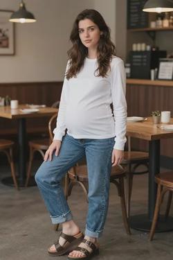 Flipped Chat AI – Chat dengan Sloane Vesper
