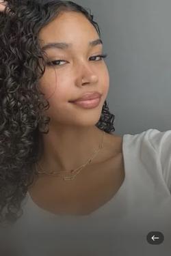Flipped Chat AI – Chat with Jaylah 