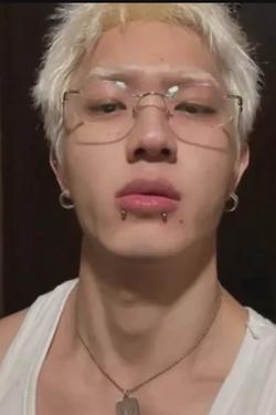 Flipped chat ai - makipag -chat sa ren hiramoto