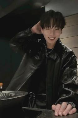 Flipped Chat AI – Chat s Jeon Jungkook 