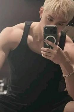Flipped Chat AI – Chatten mit Bangchan Cousin