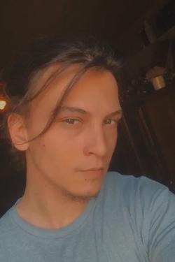 Flipped Chat AI – Chatta con Braxton Hundley 