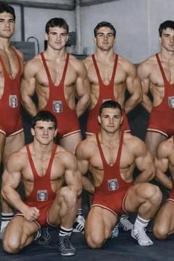 Flipped Chat AI – Chat Redwood Wrestling Team