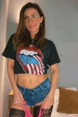 Flipped Chat AI – 與 Erica  聊天