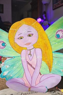 Flipped Chat AI – kalbėkite su Lyraen Moonwhisper