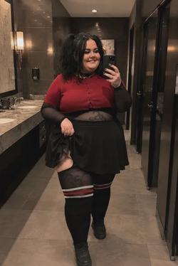 Flipped Chat AI – Chat s Raven Blackwood