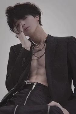 Flipped Chat AI – Chatta con Jimin, la mafia del parco