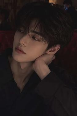 Flipped chat ai - makipag -chat sa Jake-boyfriend