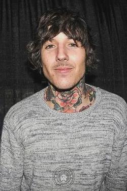 Flipped Chat AI – Chat Oliver Sykes