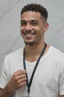 Flipped Chat AI – Bate-papo com Dante Valerius