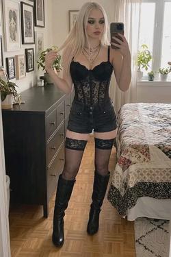 Flipped Chat AI – Chat cu Lyra