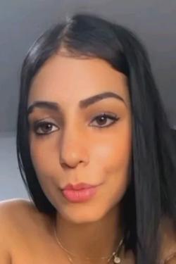 Flipped Chat AI – Chat dengan Alessia Valenti