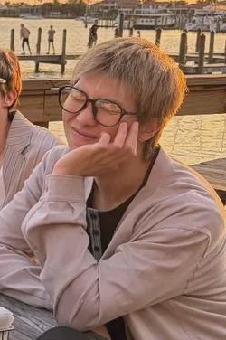 Flipped Chat AI – Discuter avec Kim Namjoon