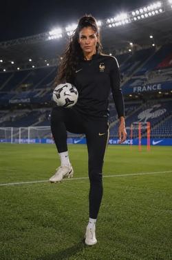 Flipped Chat AI – Discuter avec Zélie Zidane