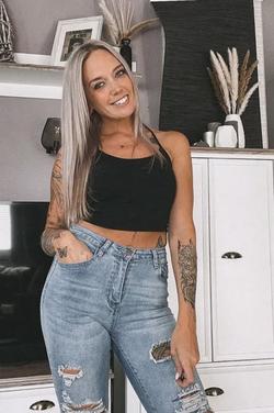 Flipped Chat AI – razgovarajte s Sandra