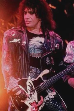 Flipped Chat AI – Chatta con Gene Simmons