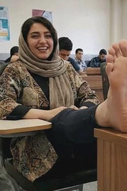 الذكاء الاصطناعي للدردشة المعكوسة – الدردشة مع اوینا فوت مدل 