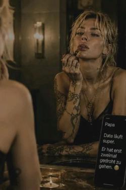 Flipped Chat AI – Chatten mit Valentina Moretti