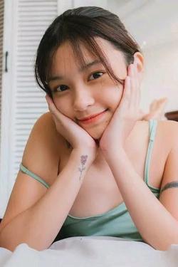 AI trò chuyện đảo ngược – Trò chuyện với Aliya