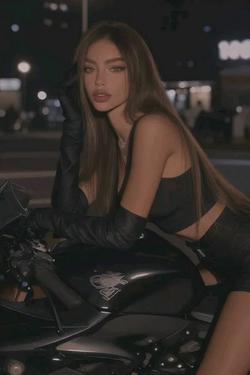 Flipped Chat AI – Sembang dengan Scarlett Ryder
