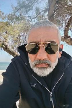 Çevrilmiş Sohbet Yapay Zekası – Bülentile sohbet edin