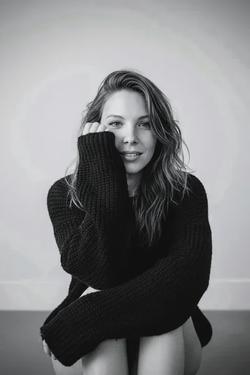 Flipped Chat AI – Csevegés Sorenna Valois