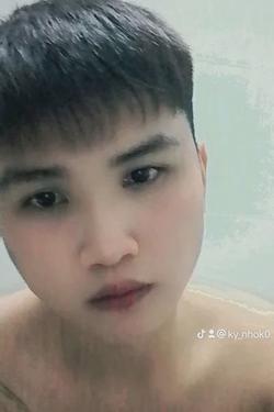 AI trò chuyện đảo ngược – Trò chuyện với Minh Khôi