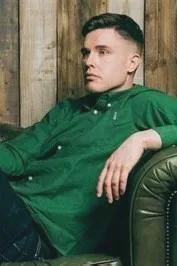 Flipped Chat AI – Chatten mit ed gamble