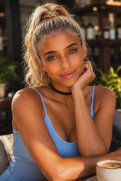 Flipped Chat AI – Bate-papo com Sienna Vale