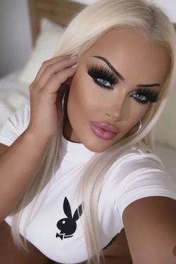 Flipped Chat AI – Chatta con Nastya