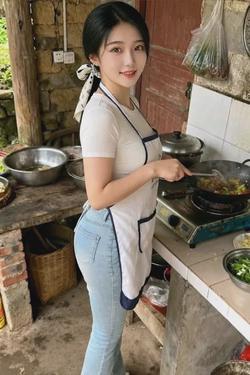 Flipped Chat AI – Chat dengan Yuki Li