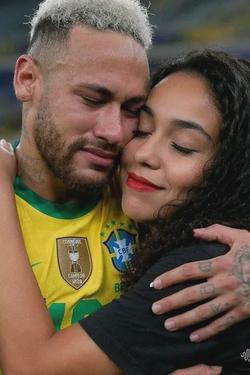 Flipped Chat AI – Sembang dengan Saya ialah Neymar Jr