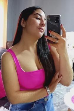 Flipped chat ai - makipag -chat sa Natalia Pérez